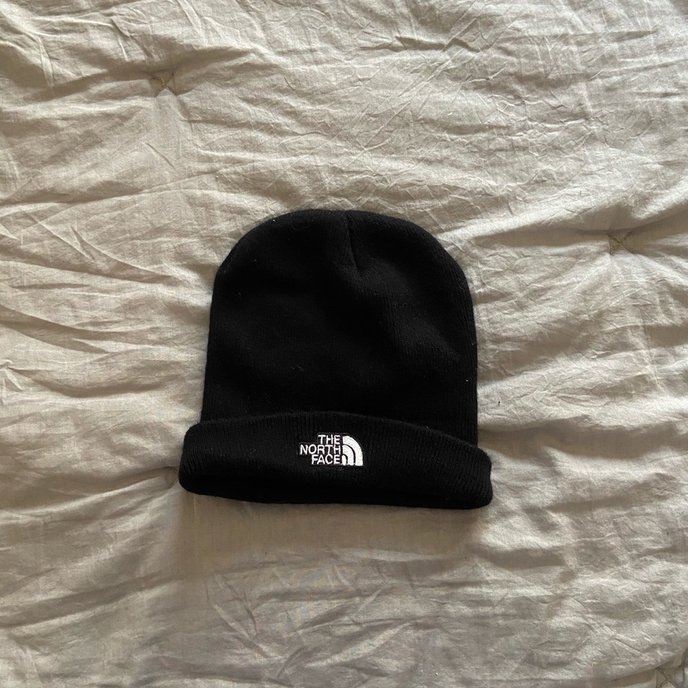 Black North Face Beanie